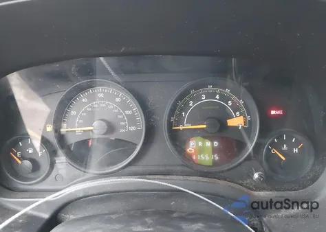 2015 Jeep Compass Sport z USA, uszkodzony, nr VIN 1C4NJDBB7FD153680